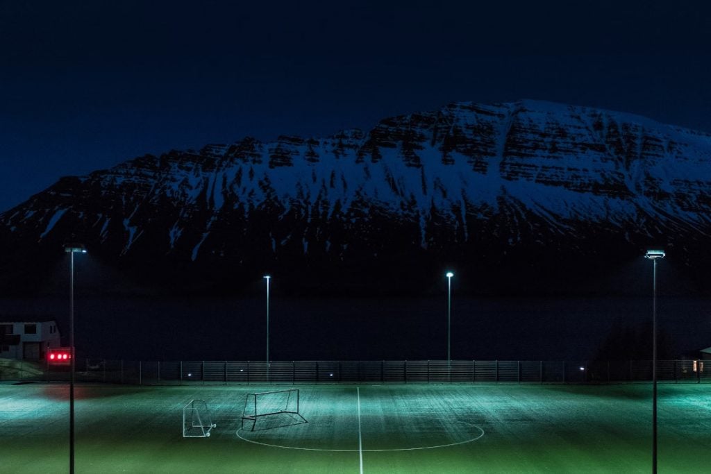 Encendió las luces de campo