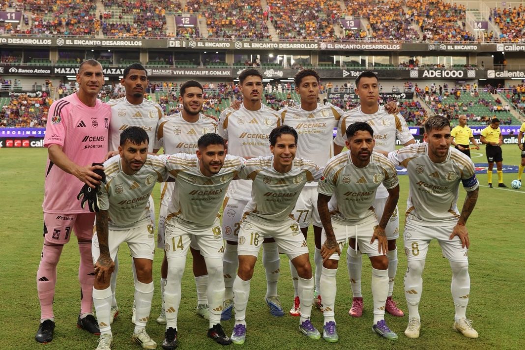 Alineación de Tigres contra Mazatlán.