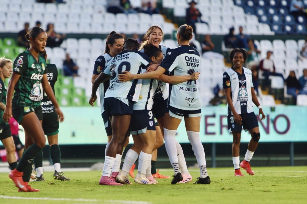 Jugadoras de Pachuca femenil.