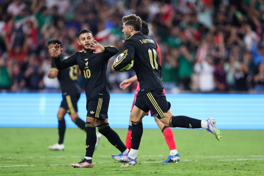 Jugadores de la selección de México.