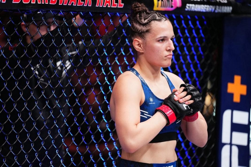 Erin Blanchfield en el octagono.