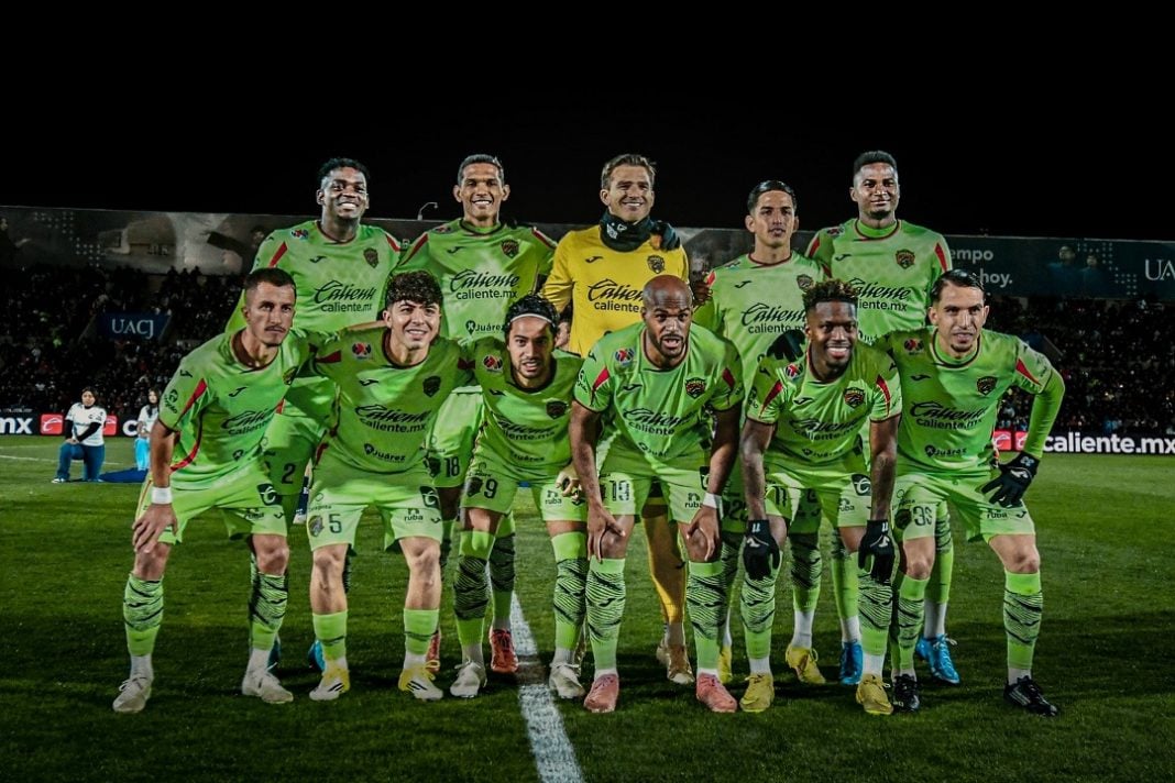 Alineación de Juárez.