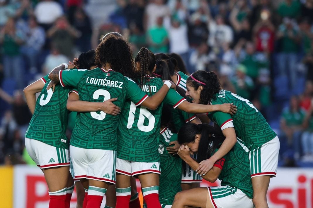 Jugadoras de la seleccion de México.