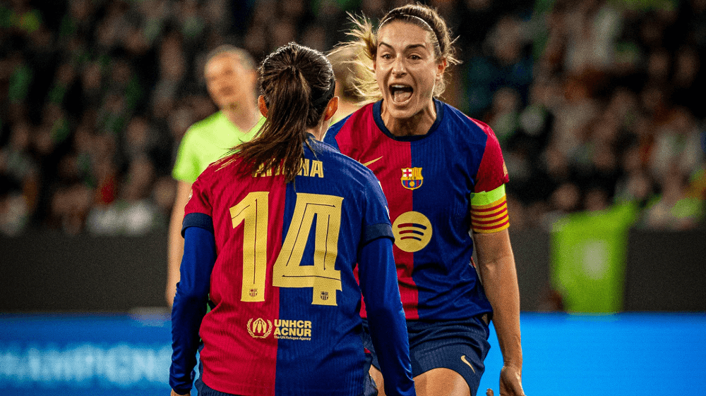 Putellas celebrando con el Barcelona