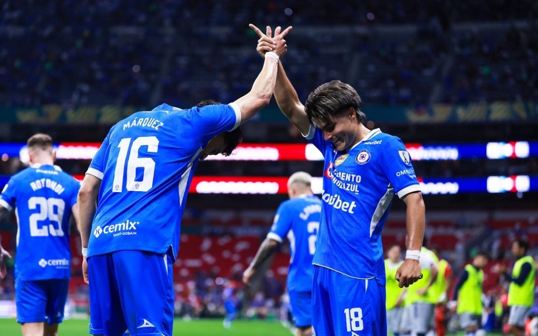 Jugadores de Cruz Azul en la jornada 2 del Apertura 2026.