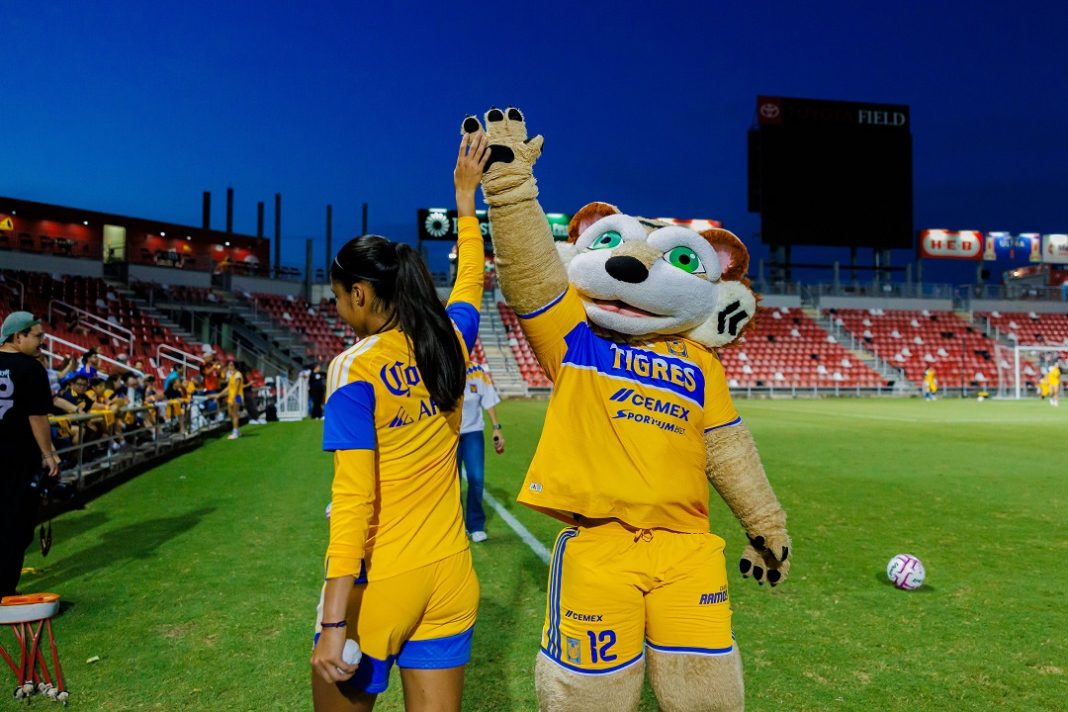 Jugadora de Tigres UANL