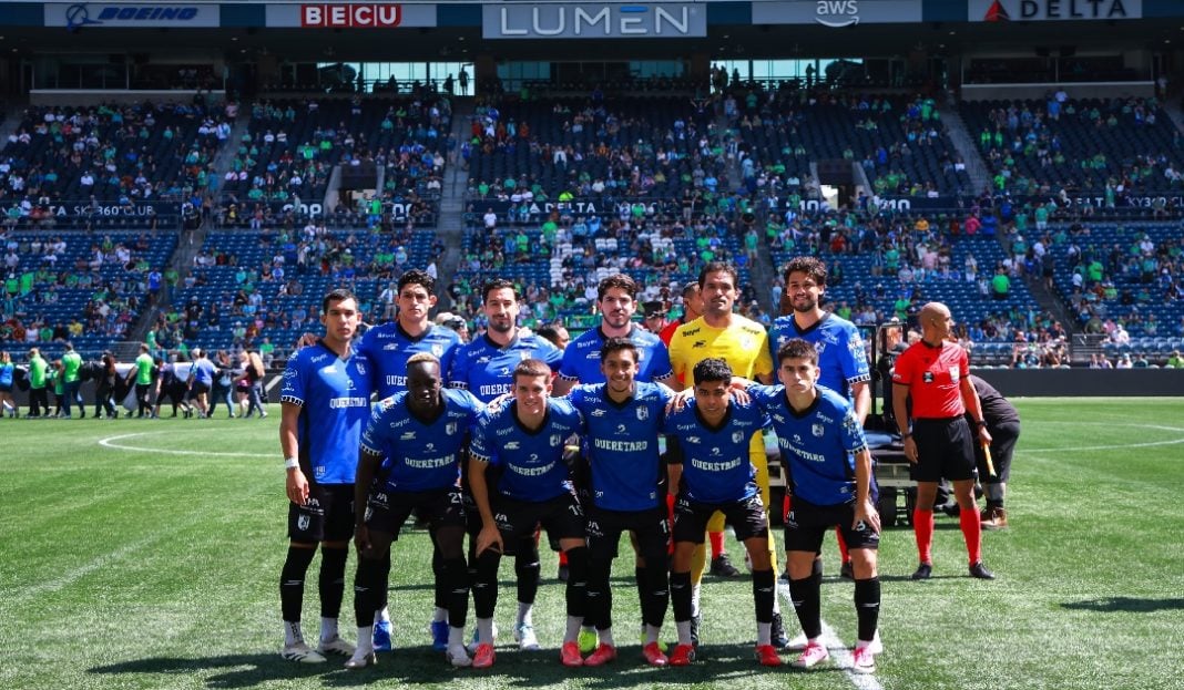 Alineación de Querétaro contra Seattle Sounders.